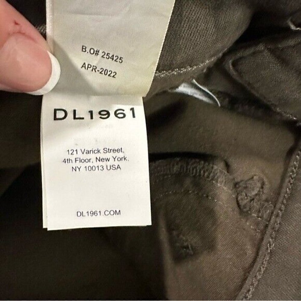 DL1961 Winter Green Mara Straight Mid Rise Instasculpt Ankle UltimateJeans 25 - Picture 13 of 16